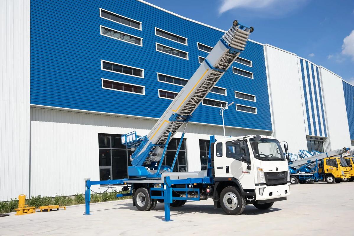 吊罗山乡小型云梯车上料车租赁多少钱