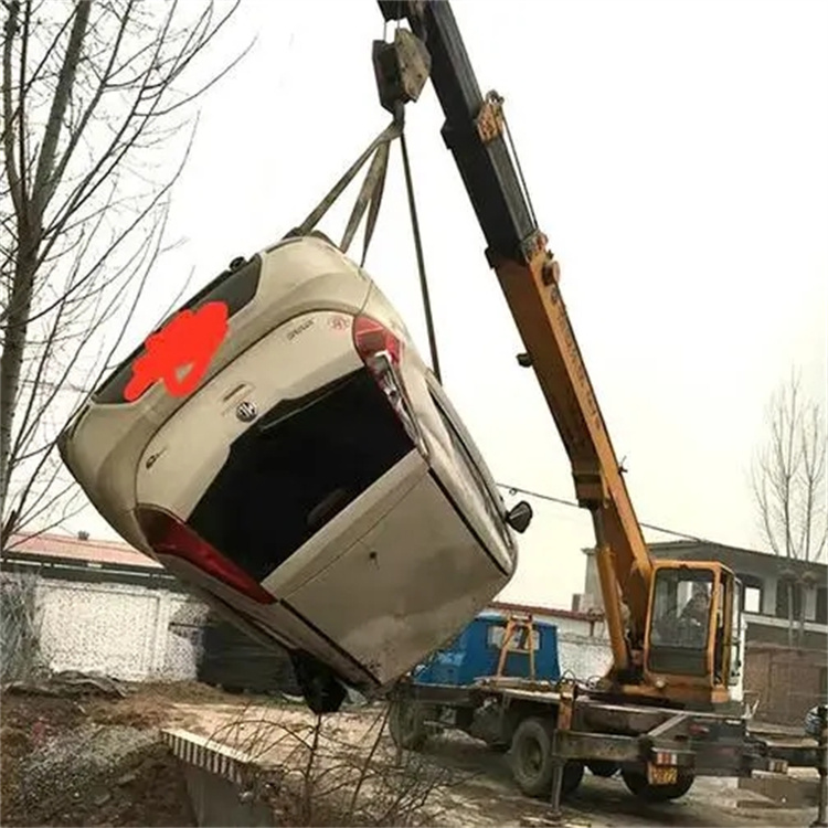 吊罗山乡随时待命，吊车24小时道路救援服务全解析